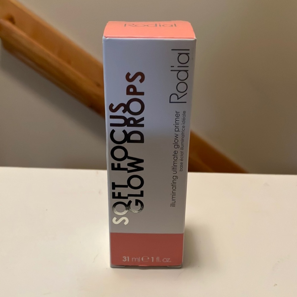 Rodial soft focus glow drops; illuminating ultimate glow primer. 31ml/1floz